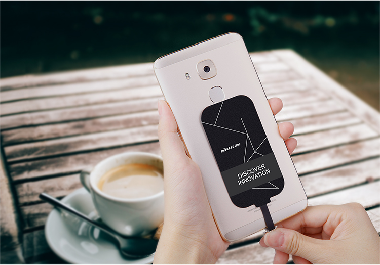 Nillkin Slim Design Téléphone Chargeur Type-C Charger Sans Fil Récepteur de Charge Rapide Pour Smartphones