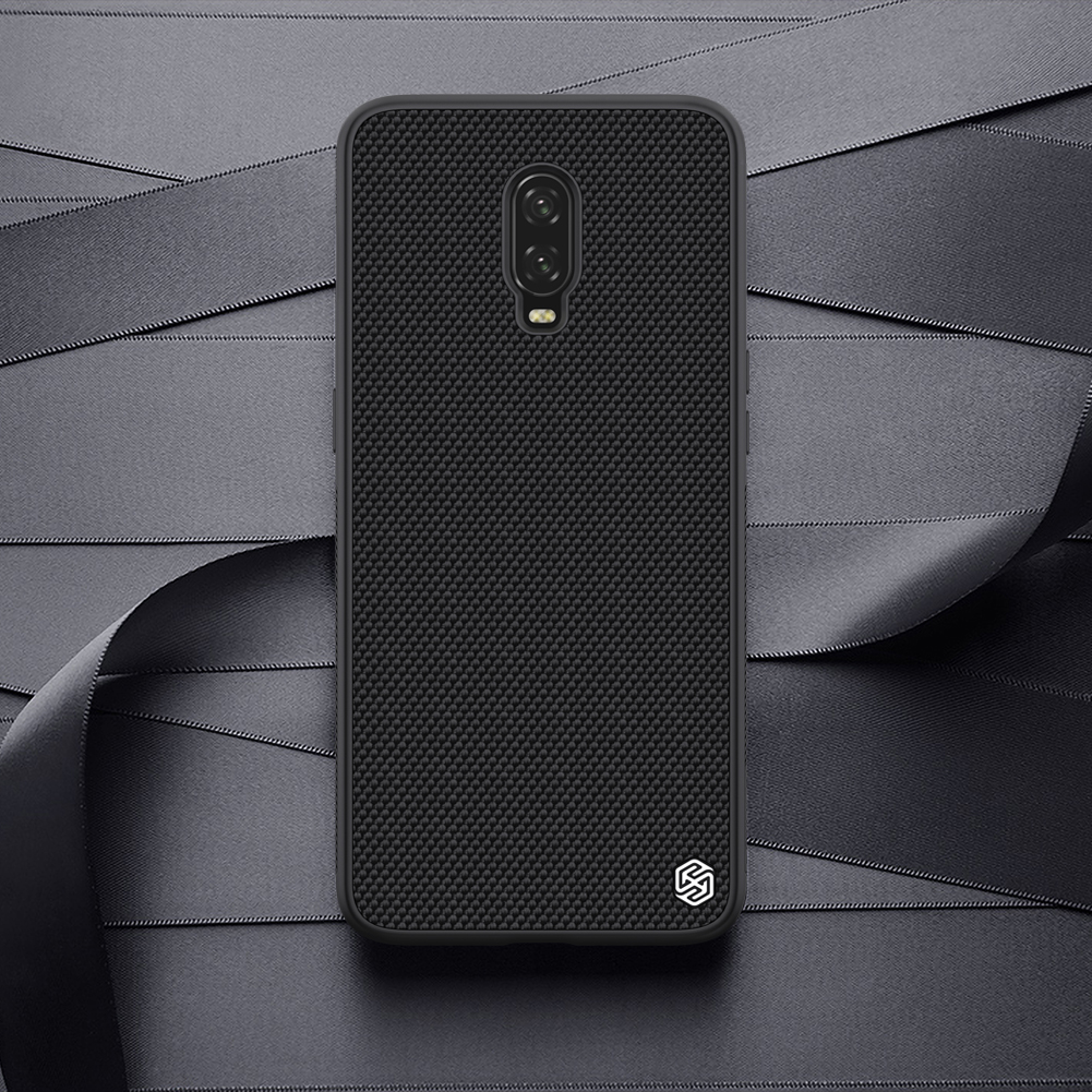 Nillkin Strukturiertes Anti-fingerabdruck-pc TPU Hybrid-mobilfunkkoffer Für OnePlus 6T - Schwarz