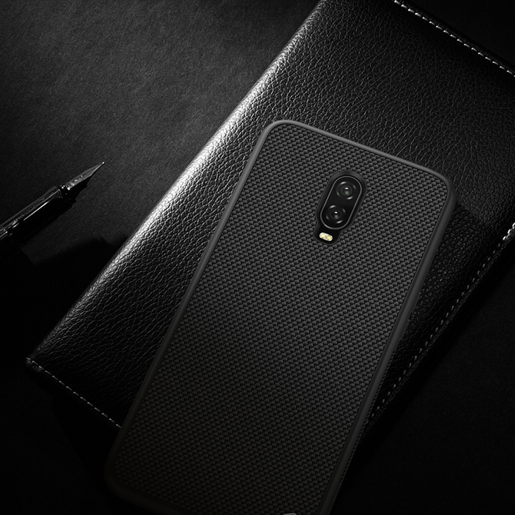 Nillkin Strukturiertes Anti-fingerabdruck-pc TPU Hybrid-mobilfunkkoffer Für OnePlus 6T - Schwarz