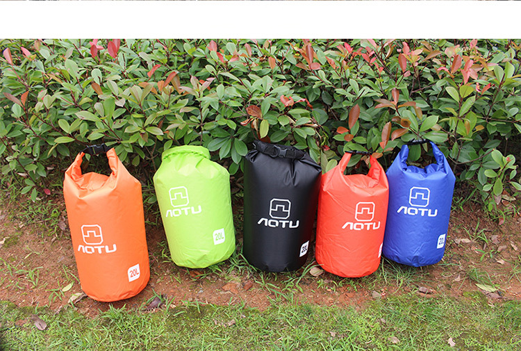 AOTU AT6614 20L Forma de Cubo al Aire Libre Bolsa de Natación Impermeable al Aire Libre - Negro